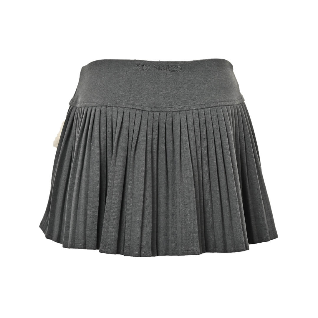 13DE MARZO Doozoo Cream Pleated Mini Skirt with Teddy Bear Charm